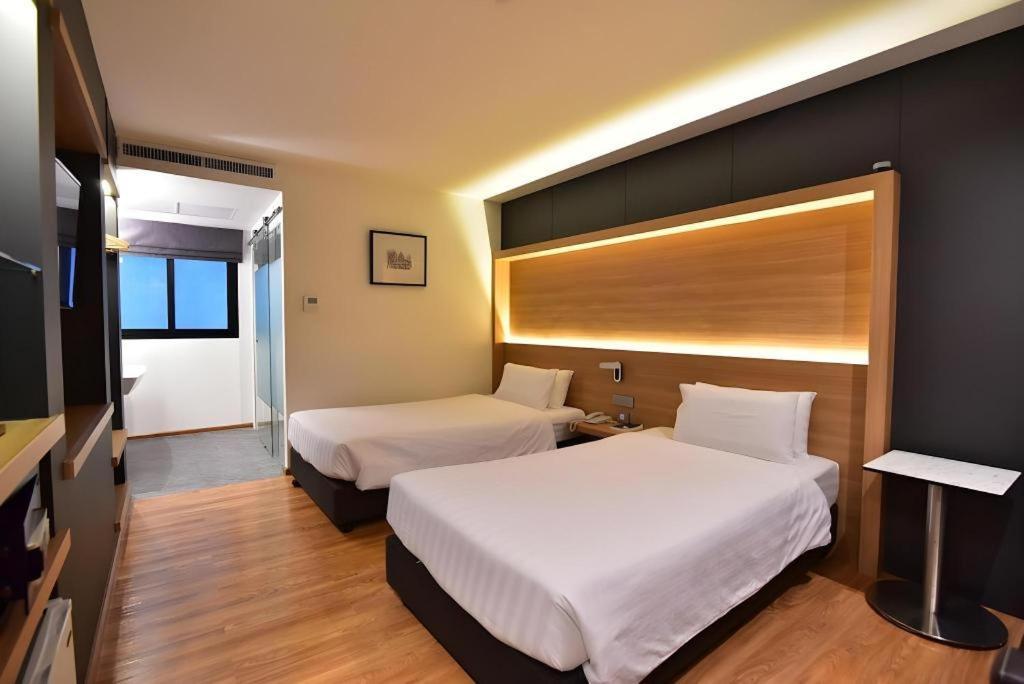 The Three Hat Yai Exterior foto