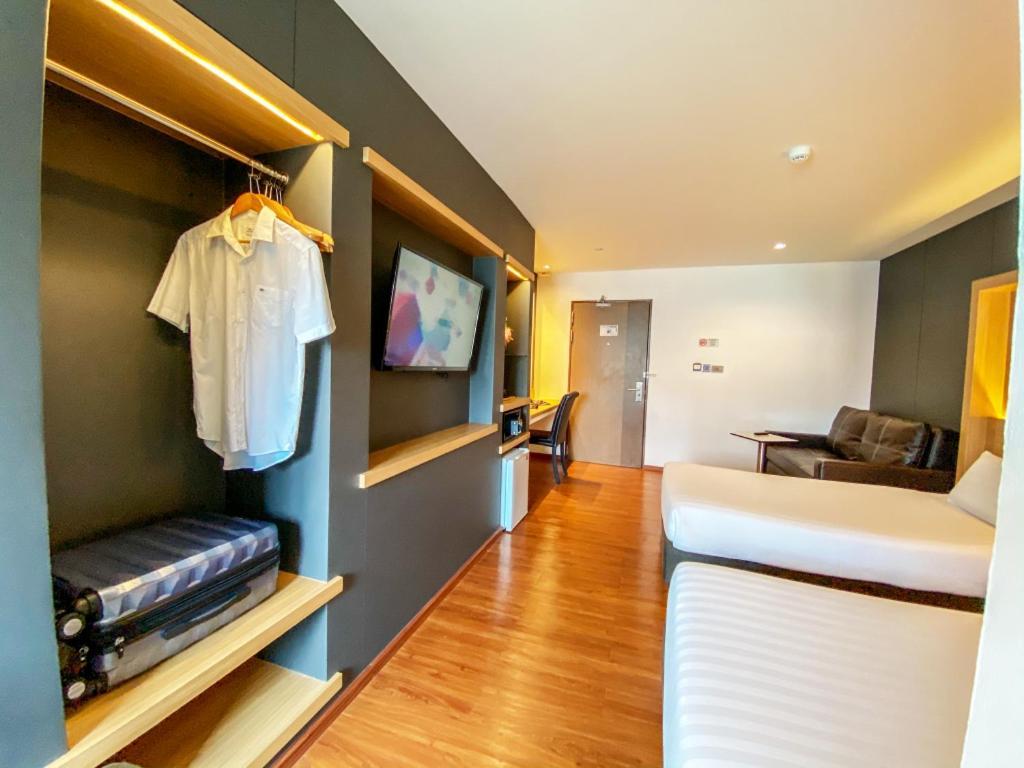 The Three Hat Yai Exterior foto